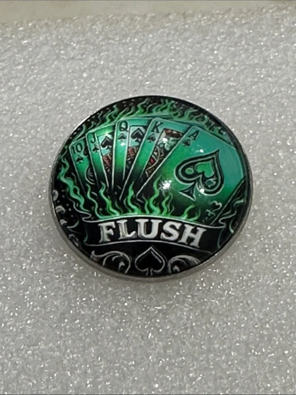 Green Poker 'Flush' Snap Button Pin Charm